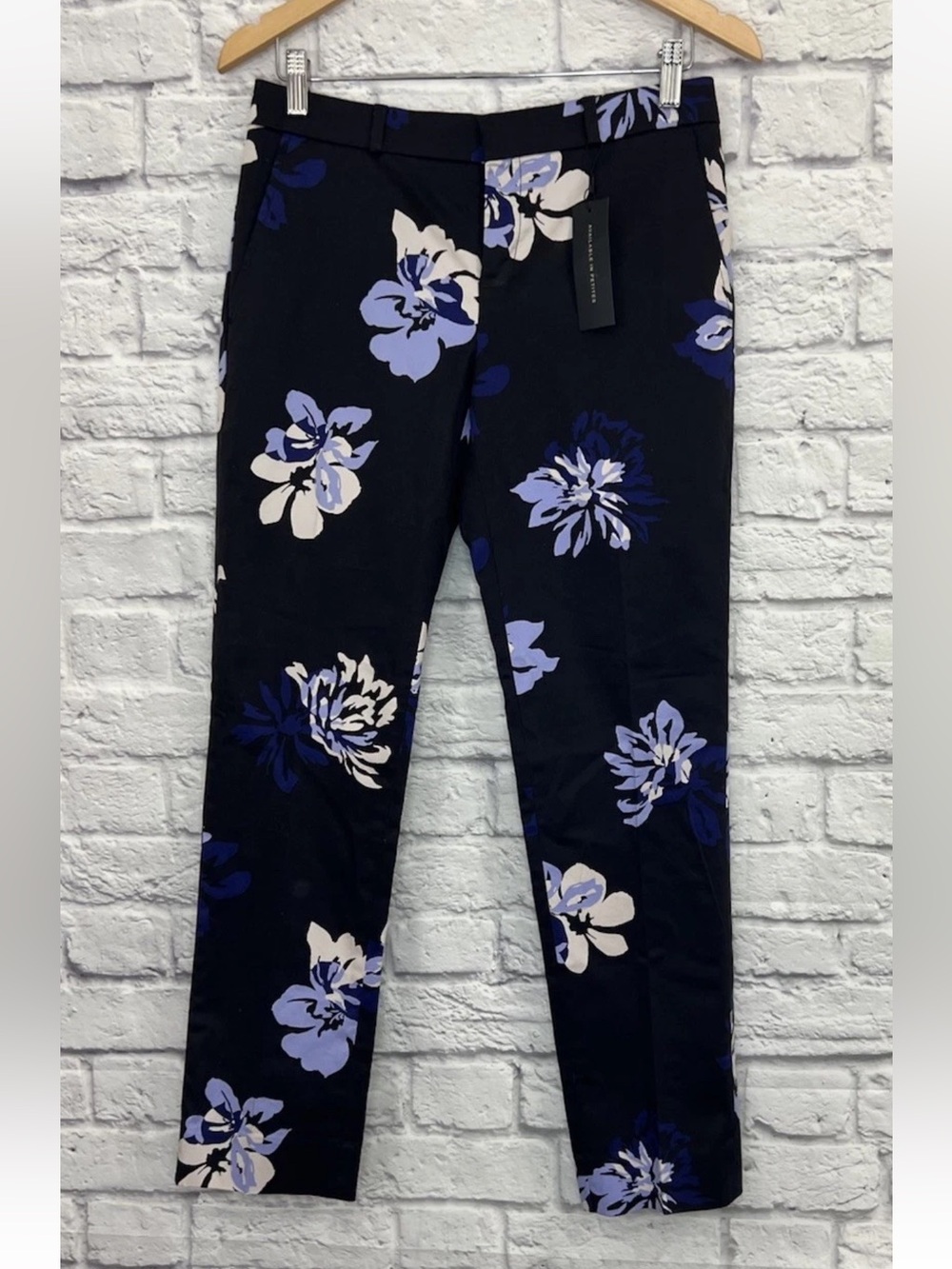 BANANA REPUBLIC MULTI COLOR FLORAL PRINT RYAN FIT PANTS SIZE 2